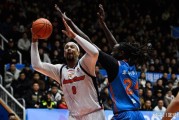 华体会体育官方入口-104比76狂胜28分！广东送辽篮苦主17连败：斩获1000胜杜锋笑了