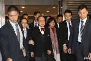 华体会体育app下载-“治港败类”曾荫权：治理香港7年，为何却在卸任后，获刑20个月